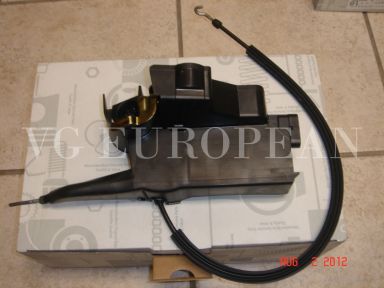 Mercedes-Benz ML-Class Genuine Front Left Door Lock Mechanism ML320 ML430 ML500