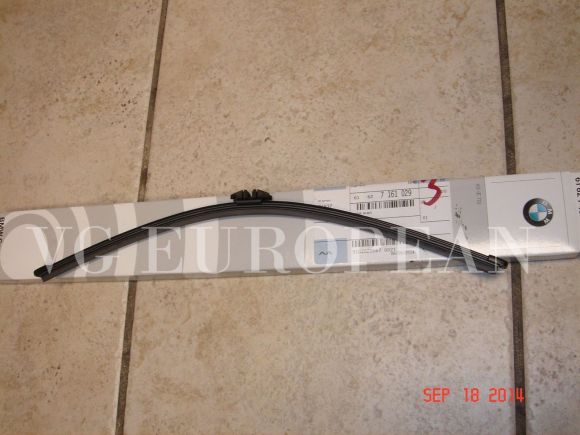 BMW E70 X5 Genuine Rear Windshield Wiper Blade NEW 2007-2013 Original